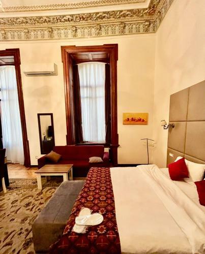 Shalimar Markaz Hotel
