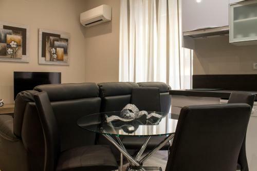 Noviciado Apartment