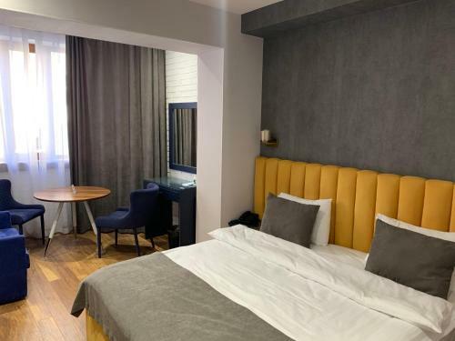 Ch Hotel