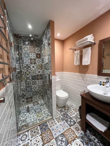 Ch Hotel