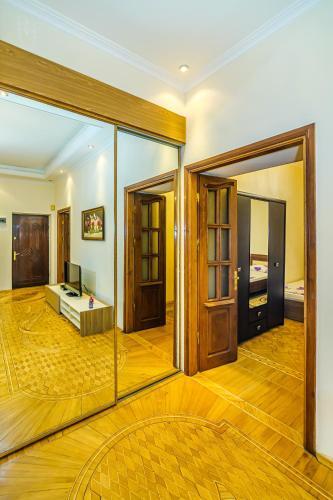 Apartamento M Estate 4 Room (015)
