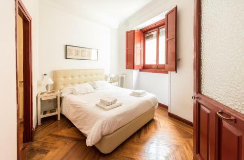 Apartamentos Madrid Centro B