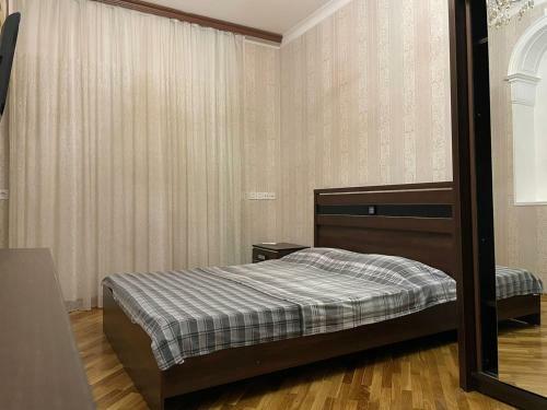 Malakan Apartment On Nizami Street