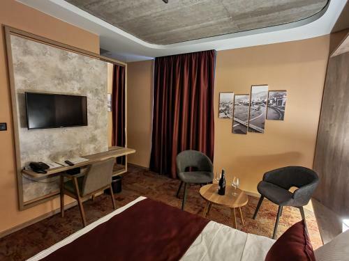 Hotel City Code