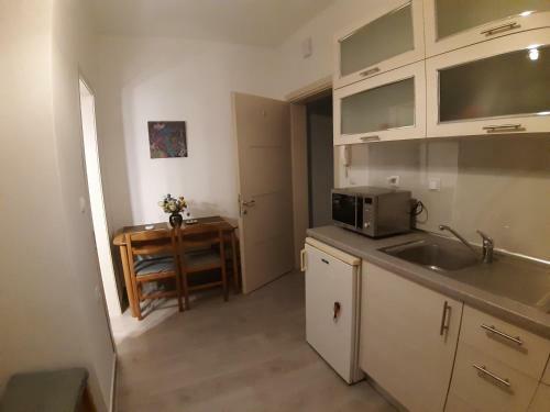 Hostal Guest House Pura