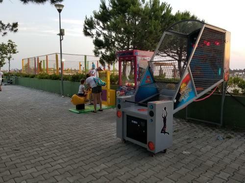 Beach Veranda Home, Gjiri I Lalzit