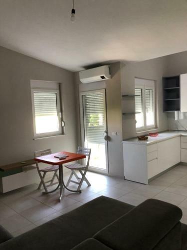 Genti?s Apartment