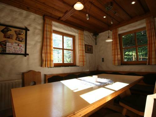 Holiday Home Haus Im Wald Pfarrwerfen