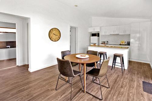 Highland Valley Cottage 2