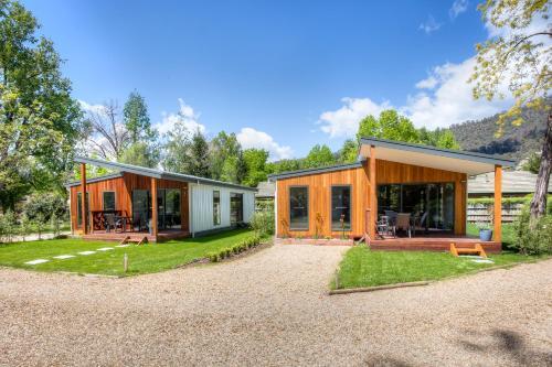 Highland Valley Cottage 2