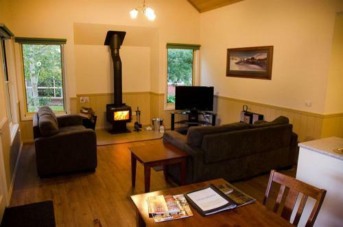 Avc - Maple Cottage