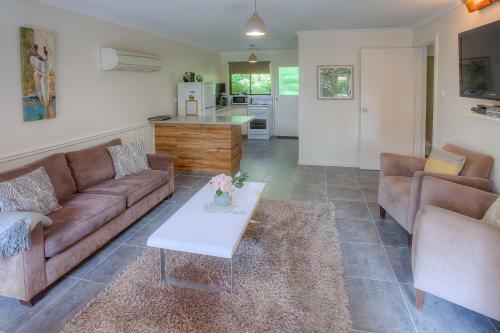Highland Valley Cottage 7