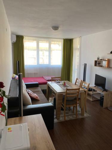 de Luxe Apartment On The Bulgarian Black Sea