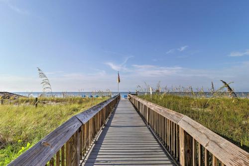 Apartamento Smart Gulf Condo With Beach Access And Resort Luxuries