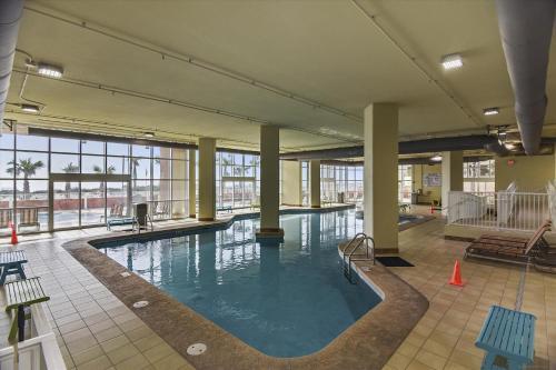 Phoenix Gulf Shores Unit 1702
