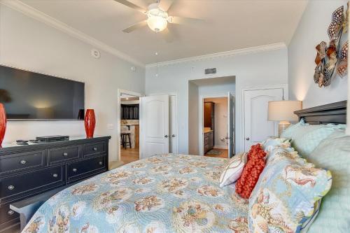 Phoenix Gulf Shores Unit 1702