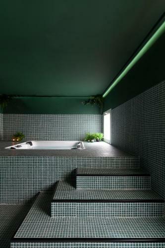 2060 The Newton Hostel