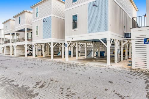 West Side Cottages