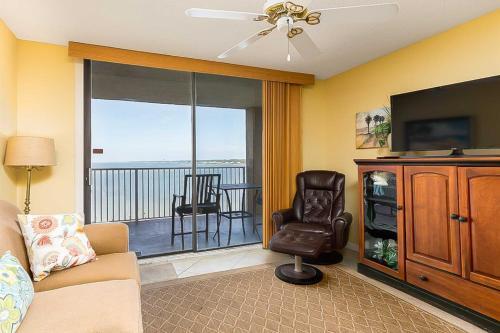 Compass Point