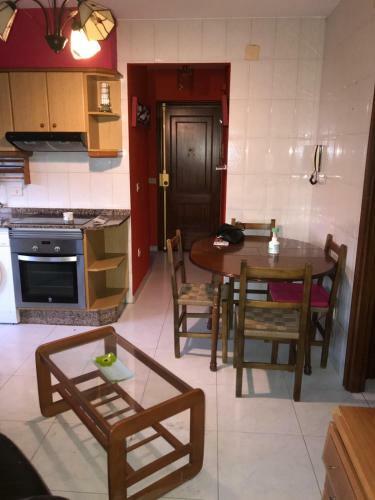 Apartamento C�ntrico En Moa�a