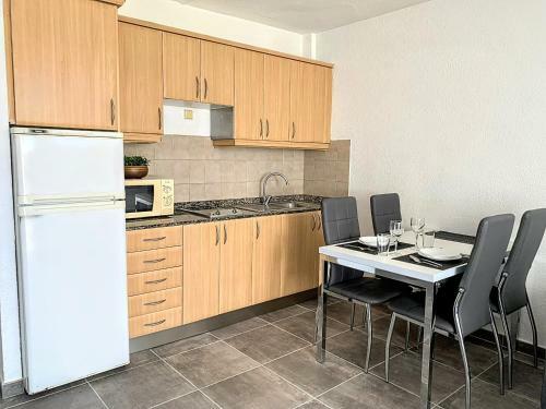 Apartamento Pool Cardenal