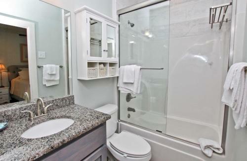Pass Time Cottages By Youngs Suncoast