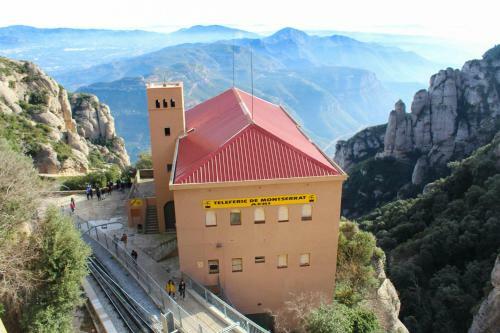 Barcel� Esteve Apartaments