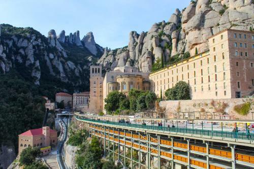 Barcel� Esteve Apartaments