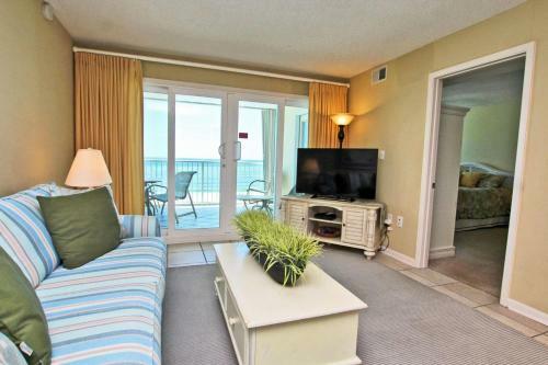 Castaways By Youngs Suncoast
