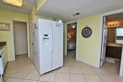 Edgewater By Youngs Suncoast