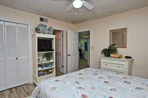 Edgewater By Youngs Suncoast
