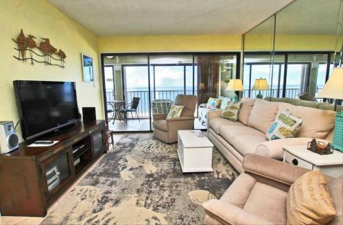 Edgewater By Youngs Suncoast