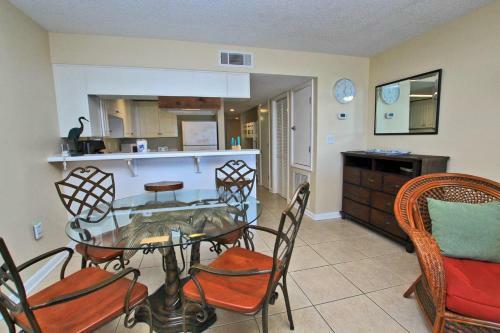 Westwind By Youngs Suncoast