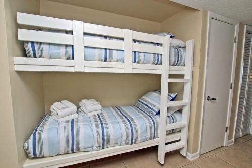 Westwind By Youngs Suncoast