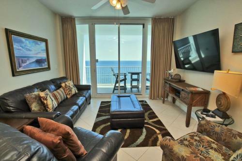 Lighthouse By Youngs Suncoast