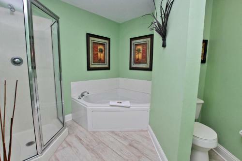 Lighthouse By Youngs Suncoast