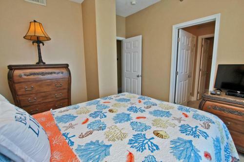 Lighthouse By Youngs Suncoast