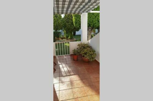 Duplex En Urbanizaci�n Con Piscina Comunitaria