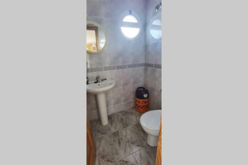 Duplex En Urbanizaci�n Con Piscina Comunitaria