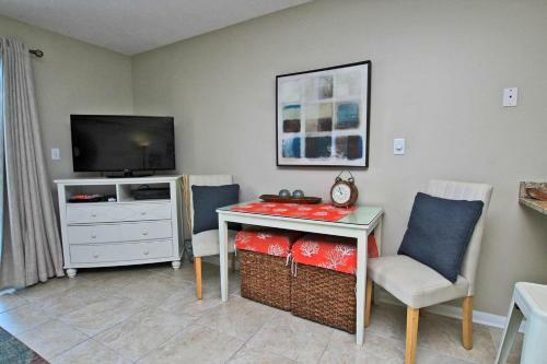Seacrest By Youngs Suncoast