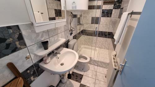 Northwest Studio Apartments