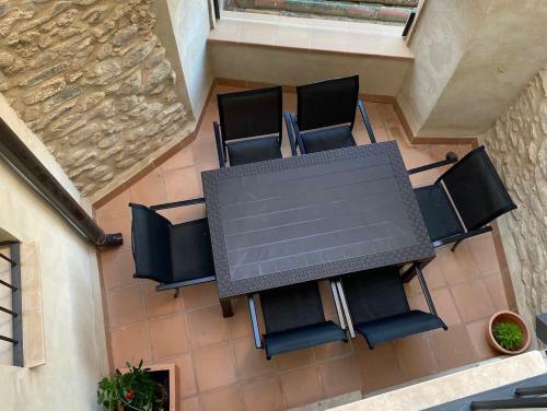 Hauzify I Apartaments Montblanc