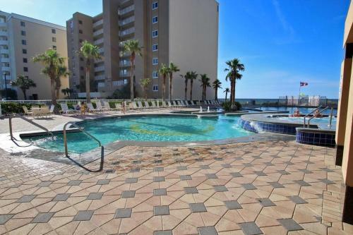 Crystal Tower 1702 By Youngs Suncoast
