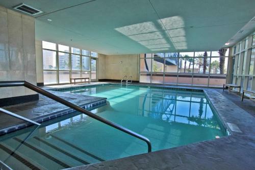 Crystal Tower 1702 By Youngs Suncoast