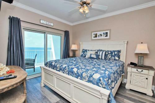 Crystal Tower 1702 By Youngs Suncoast