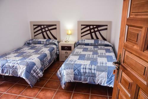 Hostal Suites Trast�mara