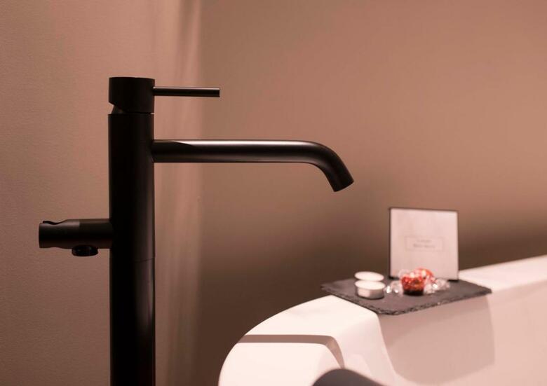 Vallivana Suites