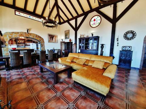 Villa Velez Nazari Las Ventillas
