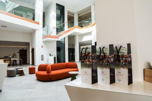 Hotel-bodega Fya By Carlos Bujanda Pi�rola