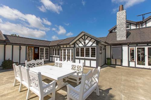 Villa Woodroyd Estate Holiday Sanctuary